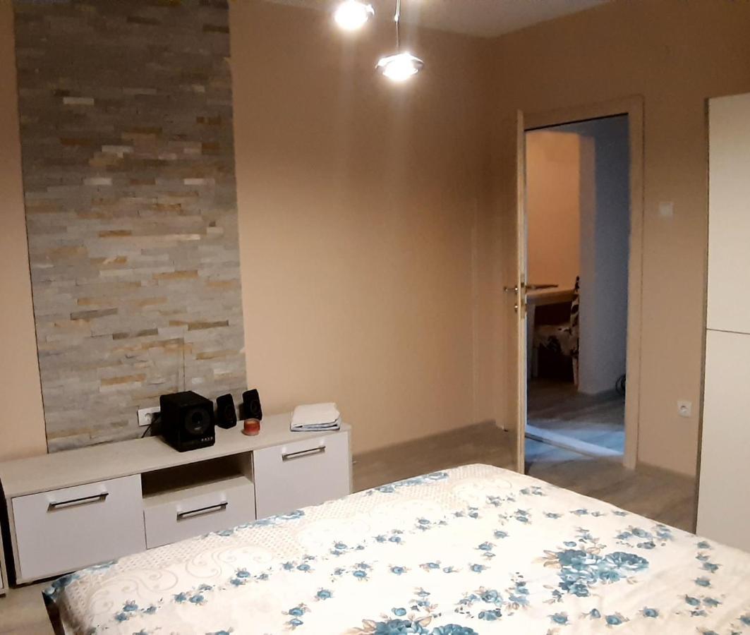 Čačak Lux Apartman מראה חיצוני תמונה
