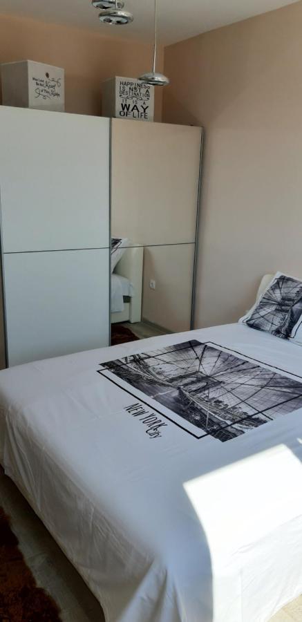 Čačak Lux Apartman מראה חיצוני תמונה